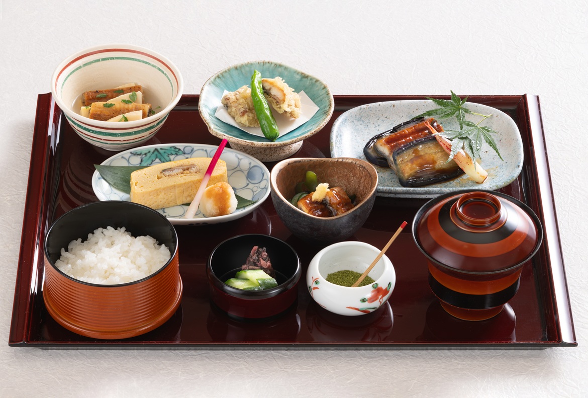 ■鰻の彩々御膳　5,500円