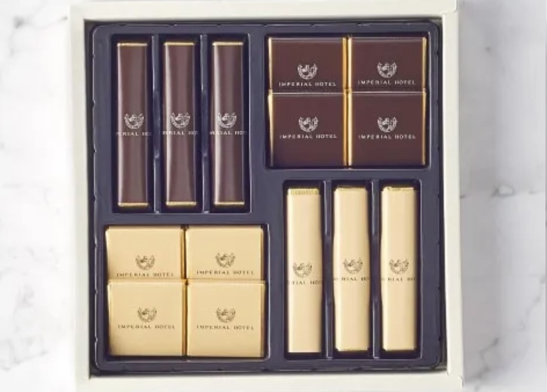 【スティック＆プレート】14個入り　2,160円