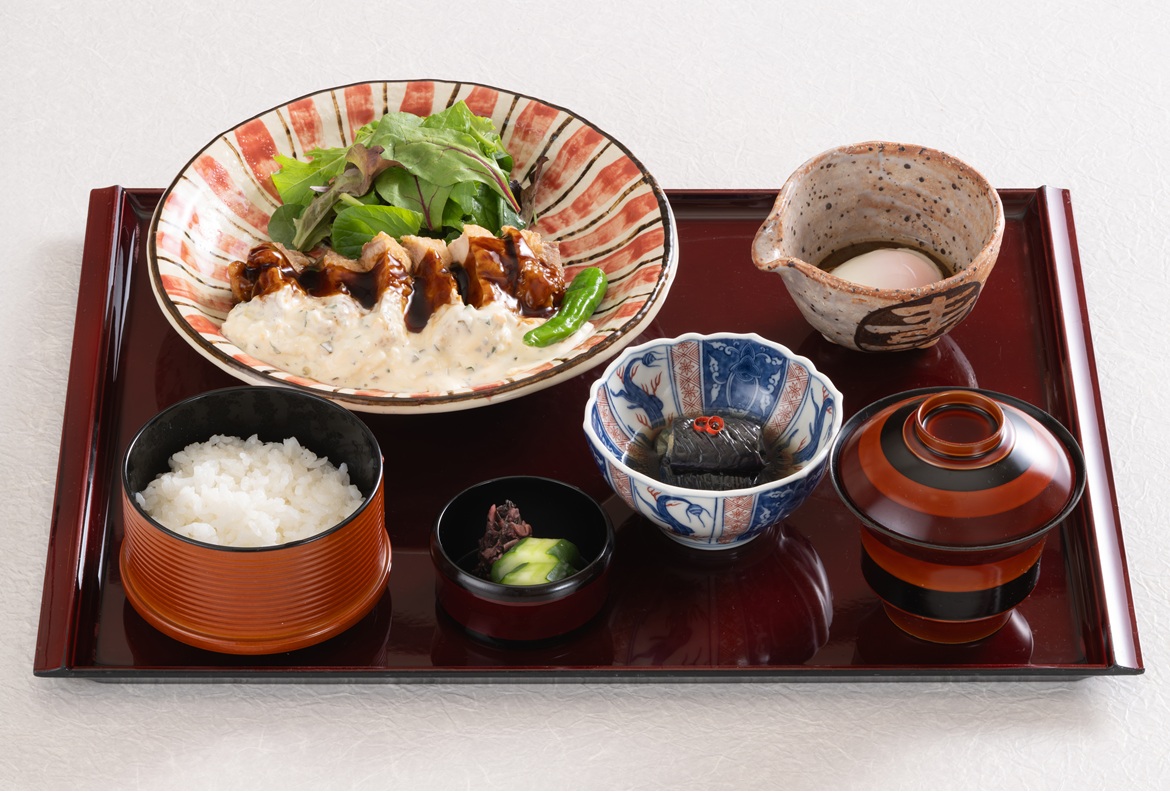 ■土佐はちきん地鶏の南蛮御膳　3,300円