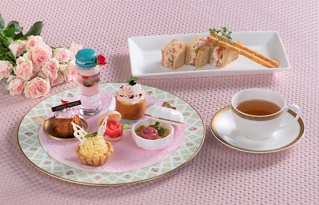 ザ・クレストホテル柏 × ベルサイユのばら ～ベルサイユのばらの優雅な世界につつまれて～