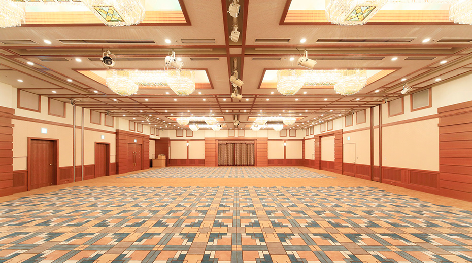 CREST ROOM