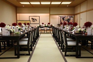 　　　◆ 日本情緒漂う落ち着いた雰囲気の「和宴会場」◆